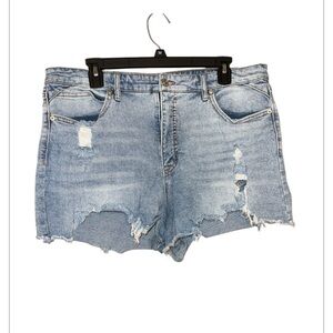 Sofia Distressed Light Blue Denim Shorts chi size 16